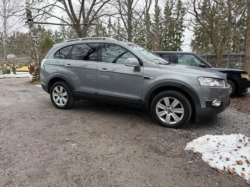 Begagnad 2011 Chevrolet Captiva SUV | 65 000 kr (Marknadspris) - Bild 1/4