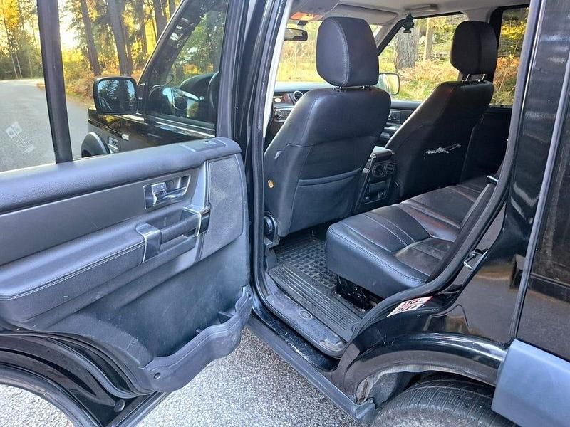 Begagnad Land Rover Discovery 4 HSE 211 HK (155 kW) 2012 Svart SUV