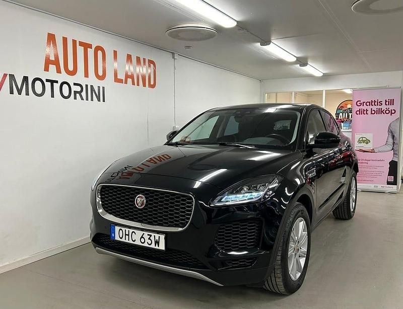 Svart Begagnad 2019 Jaguar E-Pace SUV | 219 900 kr (Marknadspris) - Bild 1/4