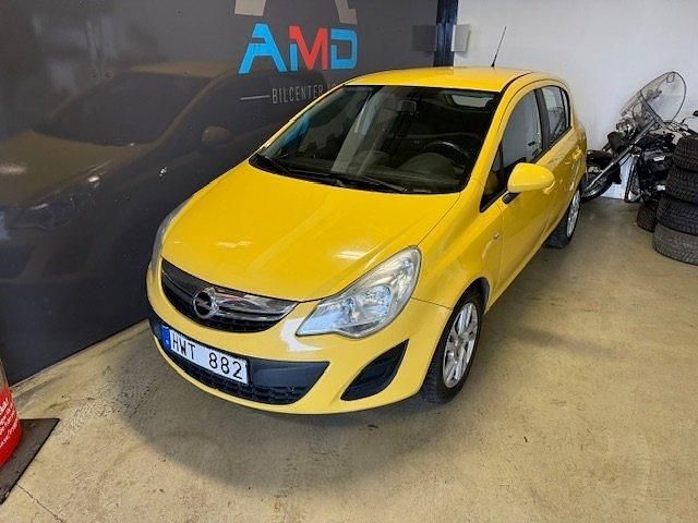 Gul Begagnad 2012 Opel Corsa Enjoy Halvkombi | 34 900 kr (Marknadspris) - Bild 1/4