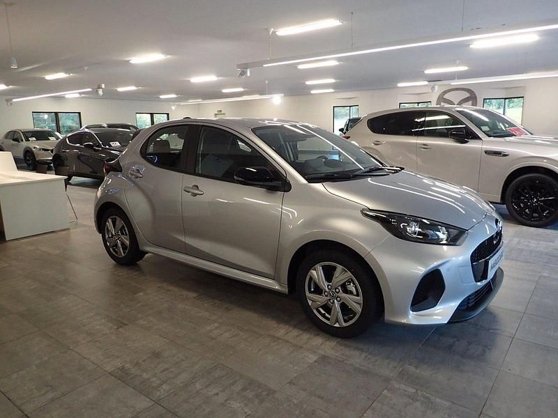 Ny Mazda 2 Exclusive 116 HK (85 kW) 2025 Grå Halvkombi