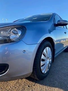 Begagnad VW Golf VI 105 HK (77 kW) 2011 Halvkombi