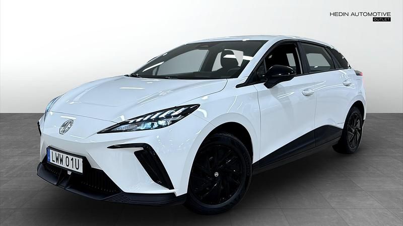 Vit (white) Begagnad 2023 MG MG4 EV Halvkombi | 214 900 kr (Superpris) - Bild 1/4