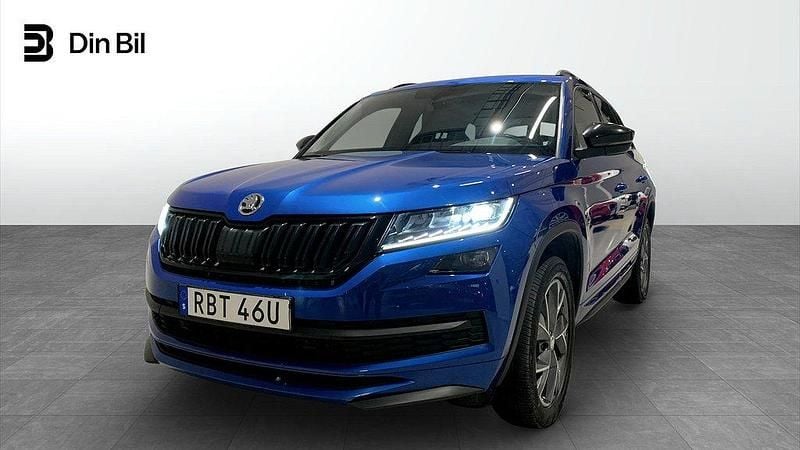 Blå Begagnad 2020 Skoda Kodiaq SportLine SUV | 359 900 kr (Marknadspris) - Bild 1/4