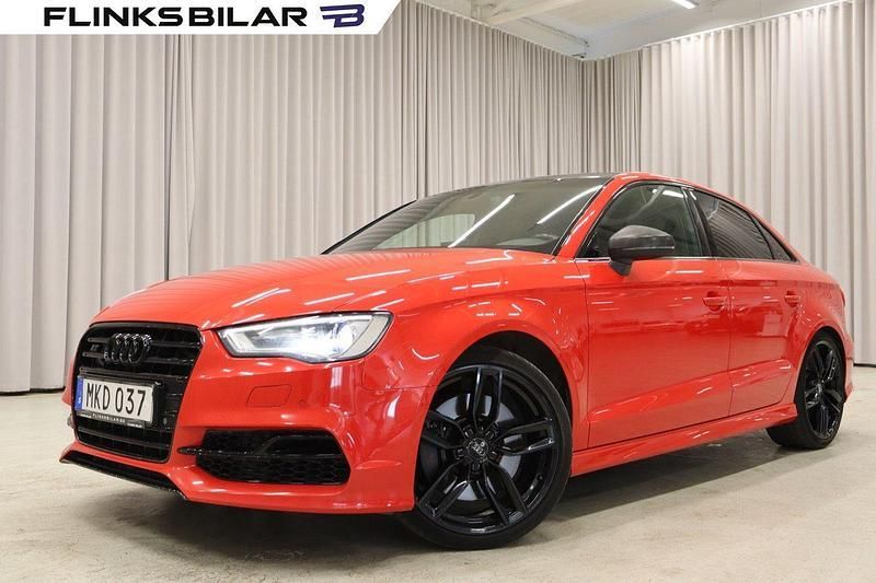 Röd Begagnad 2014 Audi S3 Sedan | 249 900 kr (Marknadspris) - Bild 1/4