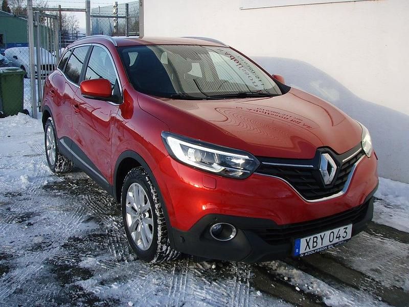 Begagnad Renault Kadjar LIMITED 131 HK (96 kW) 2015 Röd SUV