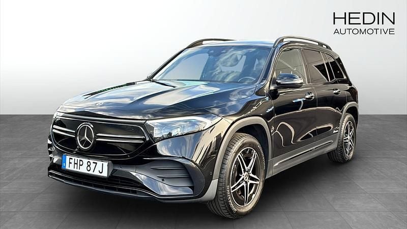 Svart Begagnad 2022 Mercedes EQB300 AMG SUV | 379 900 kr (Lite dyr) - Bild 1/4