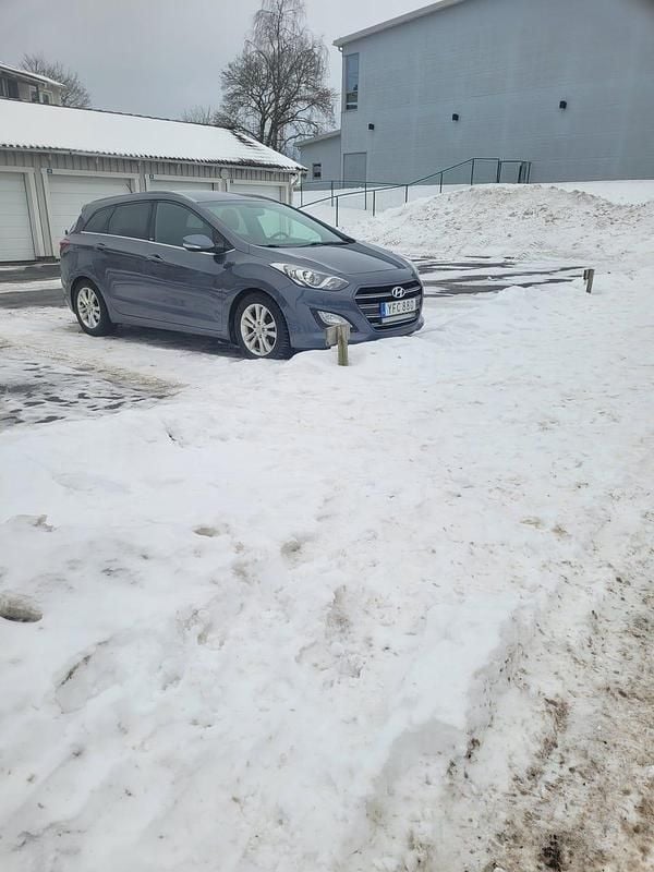 Begagnad Hyundai i30 135 HK (99 kW) 2017 Kombi