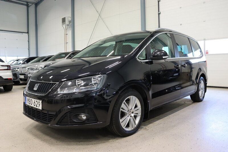 Svart Begagnad 2014 Seat Alhambra Style Minibuss | 179 900 kr (Marknadspris) - Bild 1/4