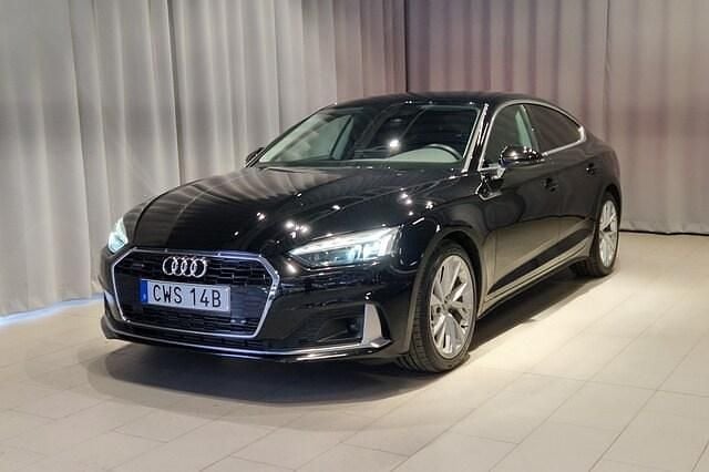 Svart Begagnad 2020 Audi A5 Sportback Proline Halvkombi | 319 900 kr (Marknadspris) - Bild 1/4