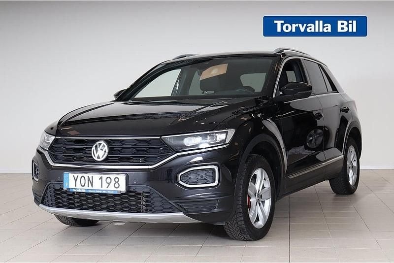 Svart Begagnad 2018 VW T-Roc GT SUV | 229 900 kr (Marknadspris) - Bild 1/3