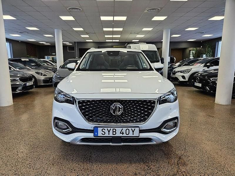 Begagnad MG EHS Luxury 258 HK (189 kW) 2022 Vit SUV