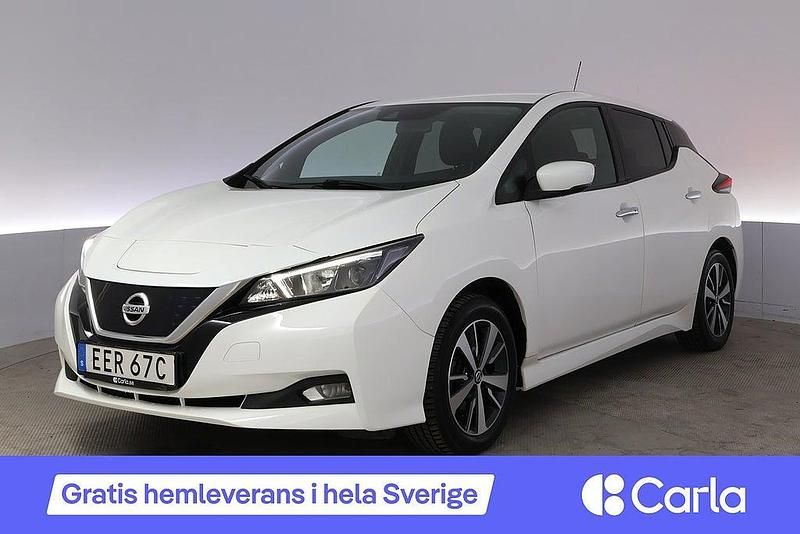 Begagnad Nissan Leaf Acenta 110 kW (150 HK) 2020 Vit Halvkombi