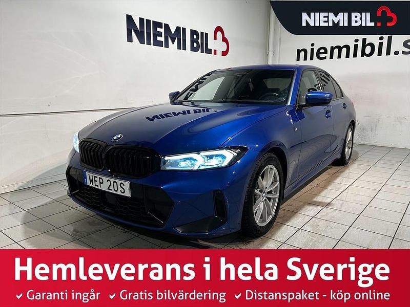 Blå Begagnad 2023 BMW 320 M Sport Sedan | 429 900 kr (Dyr) - Bild 1/3