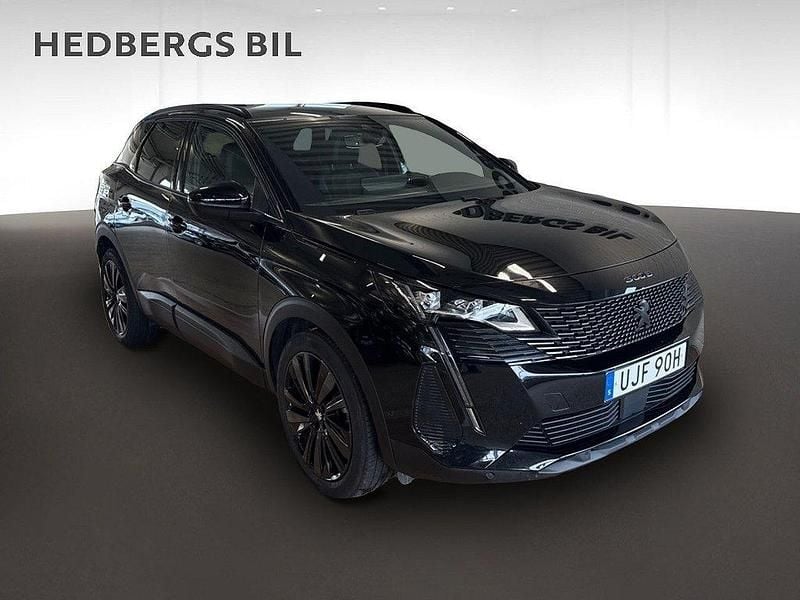 Svart Begagnad 2024 Peugeot 3008 SUV | 279 900 kr (Marknadspris) - Bild 1/4