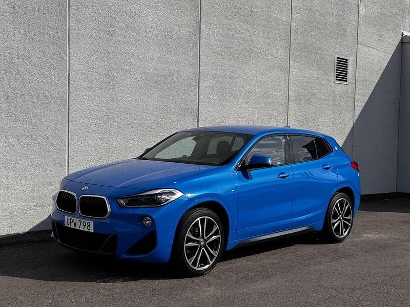 Blå Begagnad 2018 BMW X2 M Sport SUV | 219 900 kr - Bild 1/4