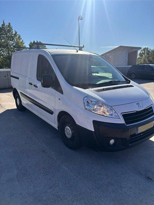 Vit Begagnad 2013 Peugeot Expert Van | 33 900 kr (Bra pris) - Bild 1/4