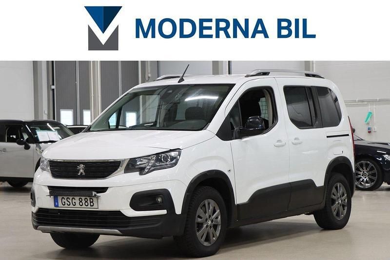 Vit Begagnad 2022 Peugeot Rifter Minibuss | 179 900 kr (Marknadspris) - Bild 1/4