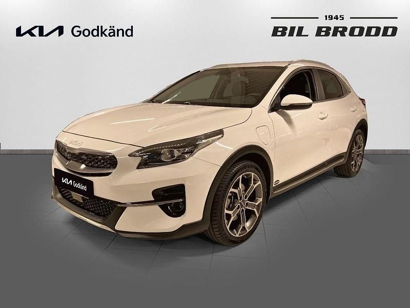 Vit Begagnad 2022 Kia XCeed Advance SUV | 259 800 kr (Marknadspris) - Bild 1/4