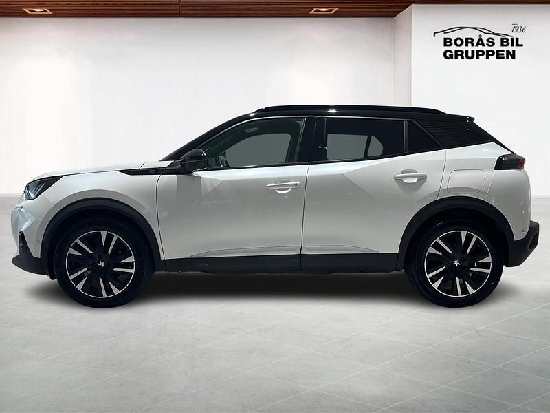Begagnad Peugeot e-2008 GT 100 kW (137 HK) 2022 Vit SUV