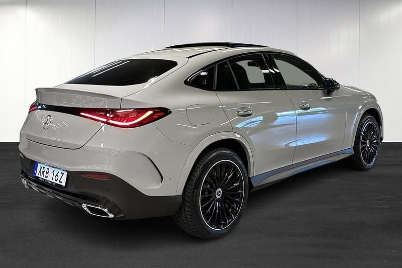 Begagnad Mercedes GLC300e Premium 333 HK (244 kW) 2025 Grå Sportkupé