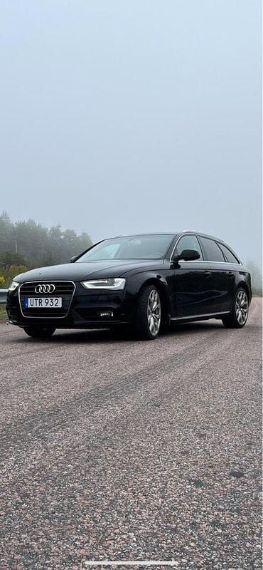 Svart Begagnad 2013 Audi A4 Kombi | 50 000 kr (Superpris) - Bild 1/4
