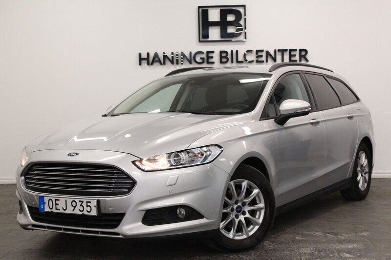Grå Begagnad 2017 Ford Mondeo Trend Kombi | 139 900 kr (Lite dyr) - Bild 1/4