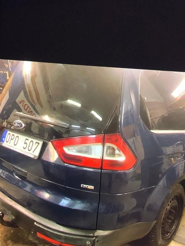 Begagnad 2009 Ford Galaxy Minibuss | 19 000 kr (Marknadspris) - Bild 1/4