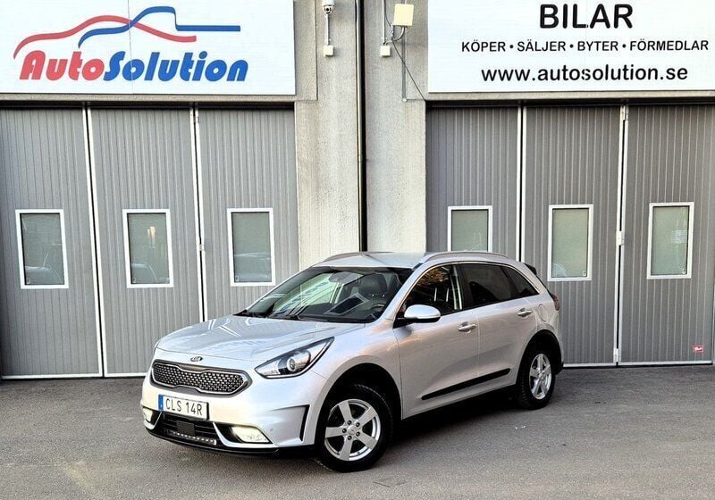 Grå Begagnad 2019 Kia Niro Advance SUV | 179 900 kr (Bra pris) - Bild 1/4