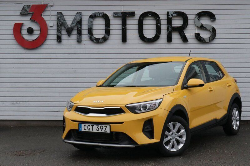 Gul Begagnad 2023 Kia Stonic SUV | 179 900 kr (Superpris) - Bild 1/4