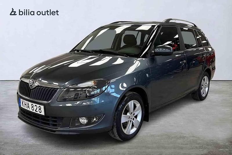 Silver Begagnad 2014 Skoda Fabia Halvkombi | 69 000 kr (Marknadspris) - Bild 1/1