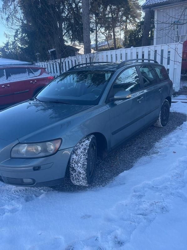 Begagnad Volvo V50 170 HK (125 kW) 2005 Kombi