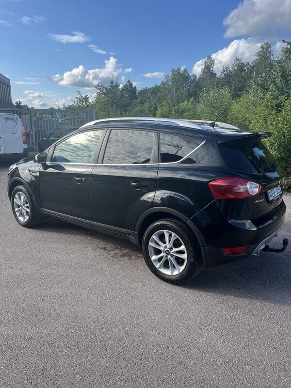 Svart Begagnad 2013 Ford Kuga Titanium SUV | 90 000 kr (Bra pris) - Bild 1/4