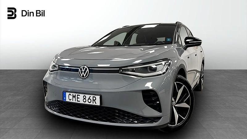Grå Begagnad 2023 VW ID.4 GTX SUV | 389 900 kr (Marknadspris) - Bild 1/4