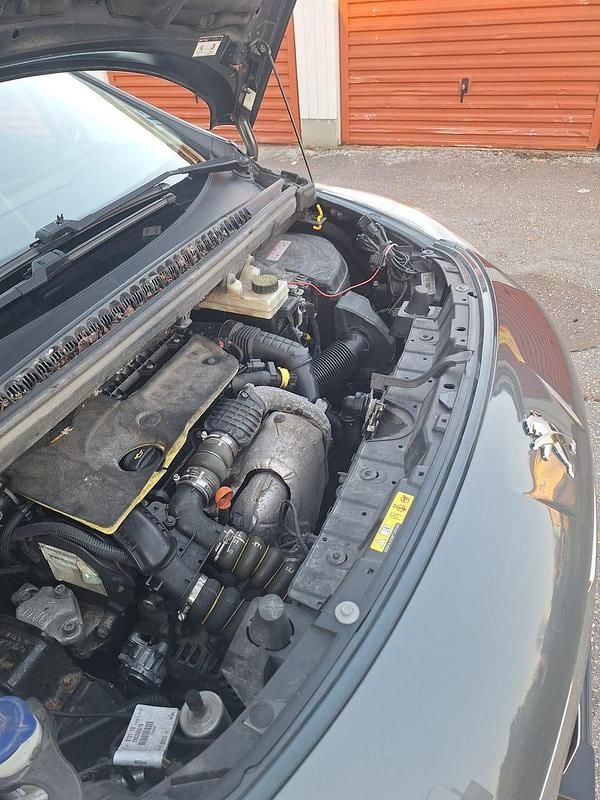 Begagnad Peugeot 3008 120 HK (88 kW) 2016 Kombi