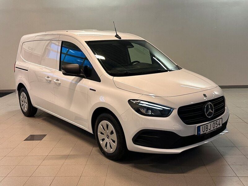 Vit Begagnad 2023 Mercedes eCitan Van | 495 000 kr (Bra pris) - Bild 1/4