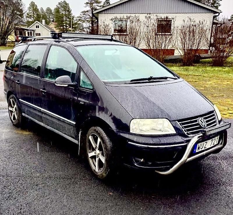 Begagnad 2005 VW Sharan Minibuss | 39 499 kr - Bild 1/4