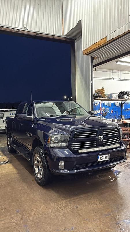 Begagnad 2013 RAM 1500 Pickup | 250 000 kr (Lite dyr) - Bild 1/4