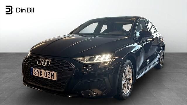 Begagnad Audi A3 Proline 150 HK (110 kW) 2023 Brilliantsvart Sedan