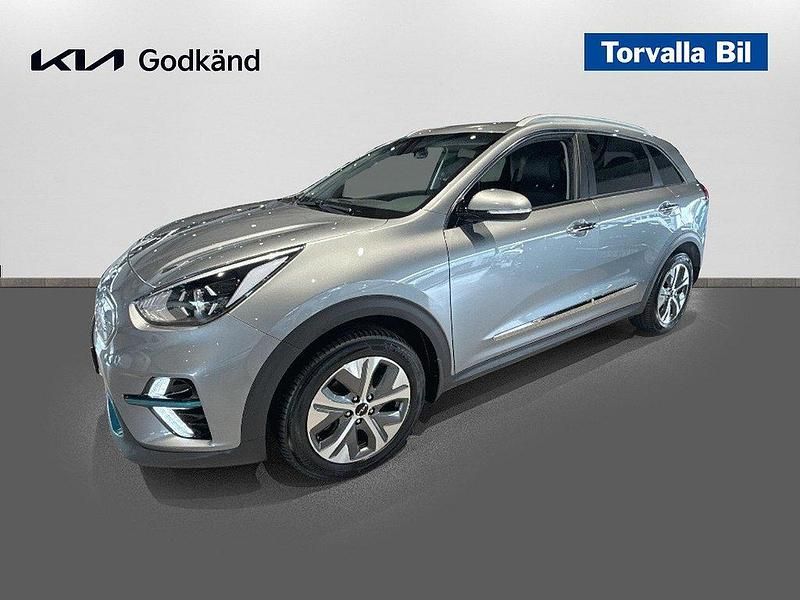 Grå (silky silver) Begagnad 2022 Kia e-Niro 2 SUV | 249 900 kr (Bra pris) - Bild 1/4