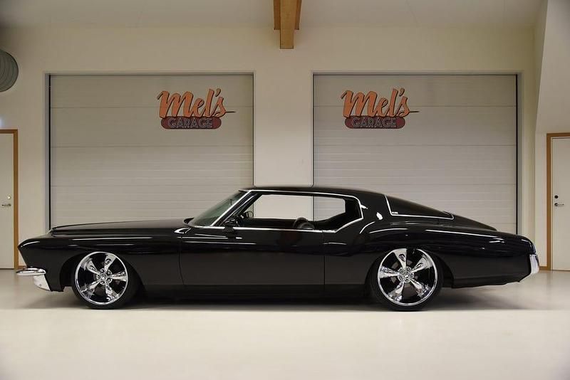 Begagnad Buick Riviera 253 HK (186 kW) 1972 Svart Sportkupé