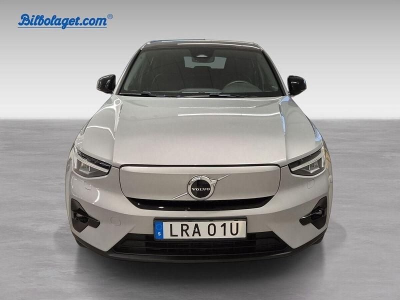 Silver Begagnad 2023 Volvo EC40 Plus SUV | 339 500 kr (Lite dyr) - Bild 1/4