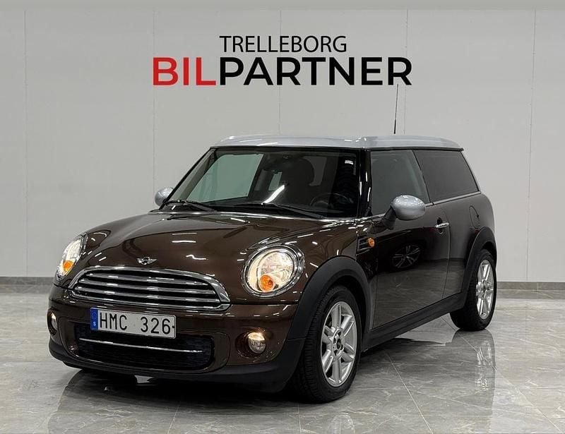 Brun Begagnad 2010 Mini Cooper D Clubman Kombi | 99 900 kr (Lite dyr) - Bild 1/4