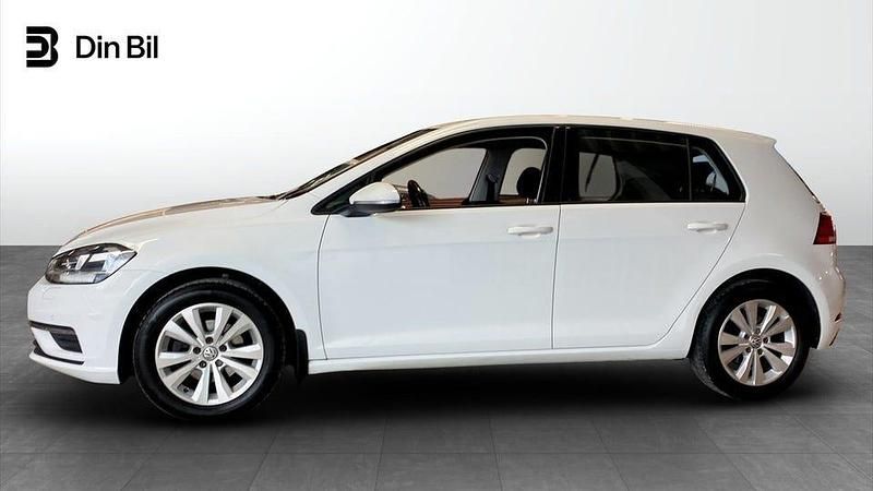 Begagnad VW Golf VII 116 HK (85 kW) 2018 Vit Kombi