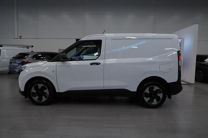 Ny Ford E-Transit 2026 Vit Van