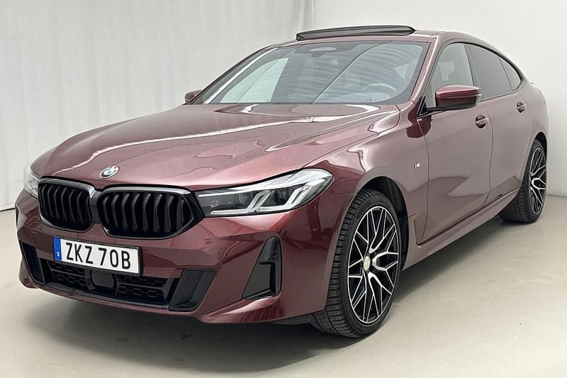 Begagnad BMW 640 M Sport 340 HK (250 kW) 2022 Mörkröd Sportkupé