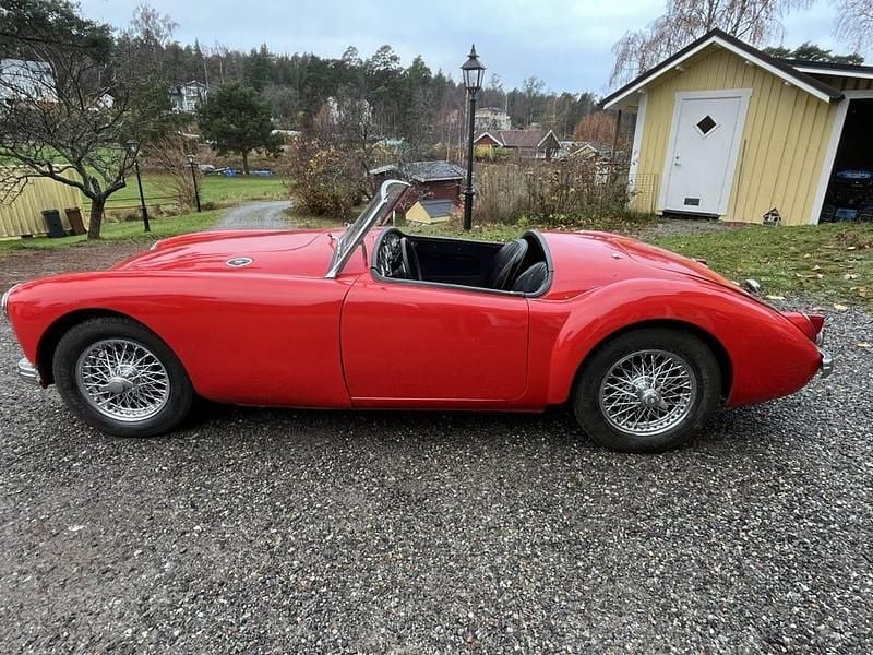 Begagnad 1958 MG MGA Cab | 195 000 kr - Bild 1/4