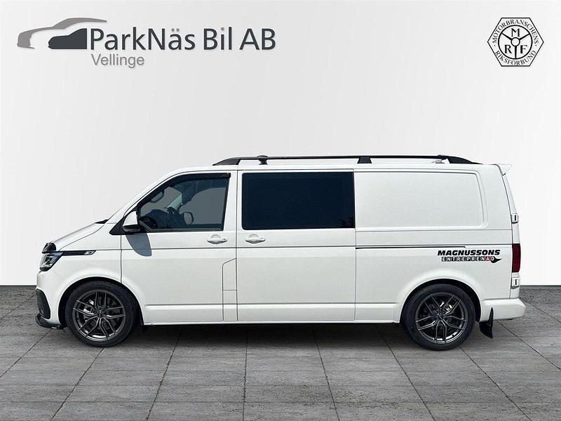 Vit Begagnad 2022 VW T6.1 Van | 619 900 kr (Dyr) - Bild 1/4