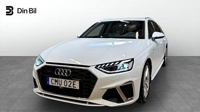 Glaciärvit metallic Begagnad 2023 Audi A4 S-Line Kombi | 369 000 kr (Marknadspris) - Bild 1/4