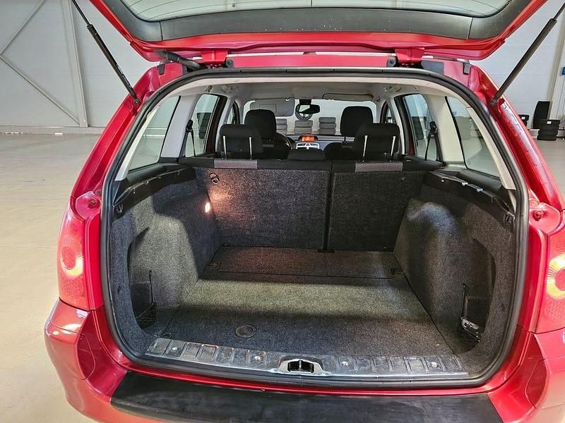 Begagnad Peugeot 307 110 HK (80 kW) 2006 Röd Kombi